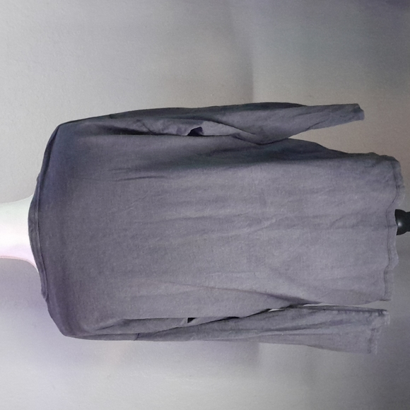 aerie Long Sleeve T-Shirt Size S NWOT🦒59 - Picture 2 of 3